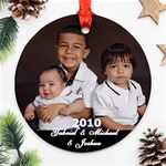Prince William And Kate Middleton Ornament (Round)