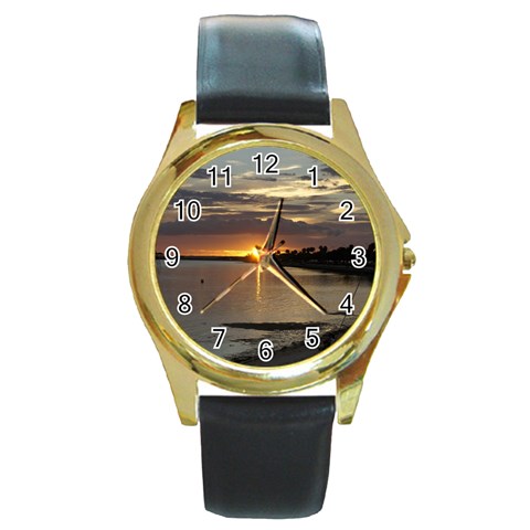 Tampa Round Gold Metal Watch from ArtsNow.com Front