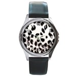 Snow Leopard	 Round Metal Watch