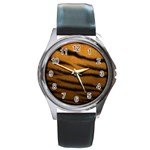 Tiger Print Dark	 Round Metal Watch